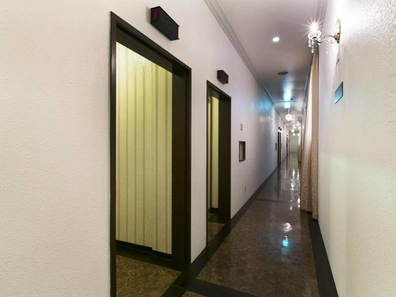 Hotel Luna (Adults Only) Sennan Экстерьер фото